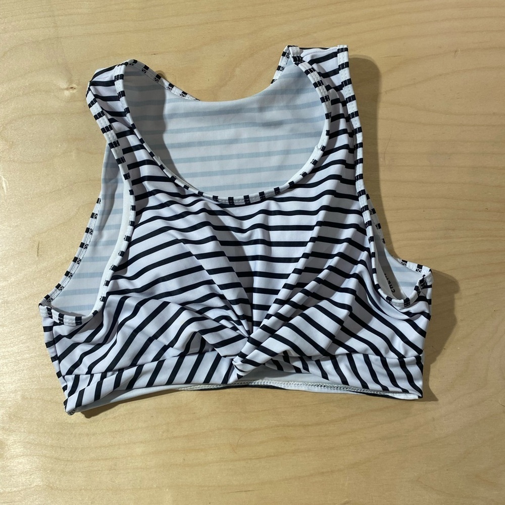 SHEIN Monochrome Striped Top Large (MS)